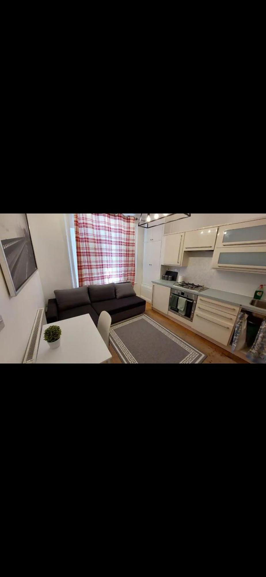 Magnificent In Apartment *
